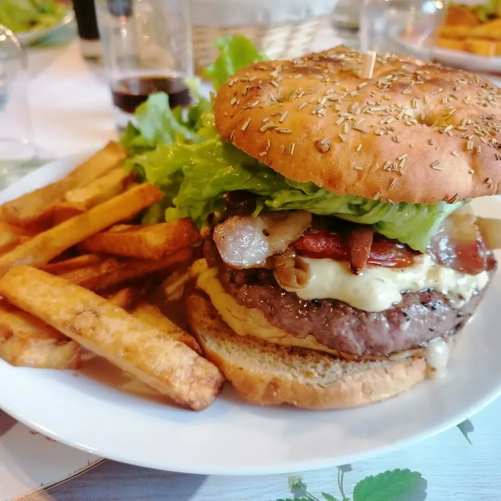 Hamburgerau Reblochon Frites Maison